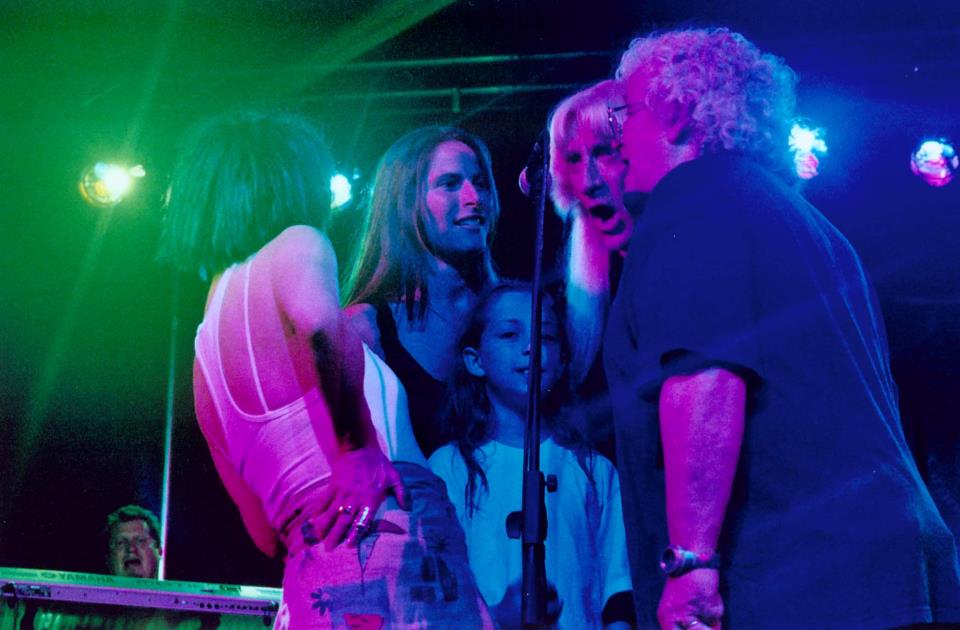 397990 127347550766187 2007667261 n